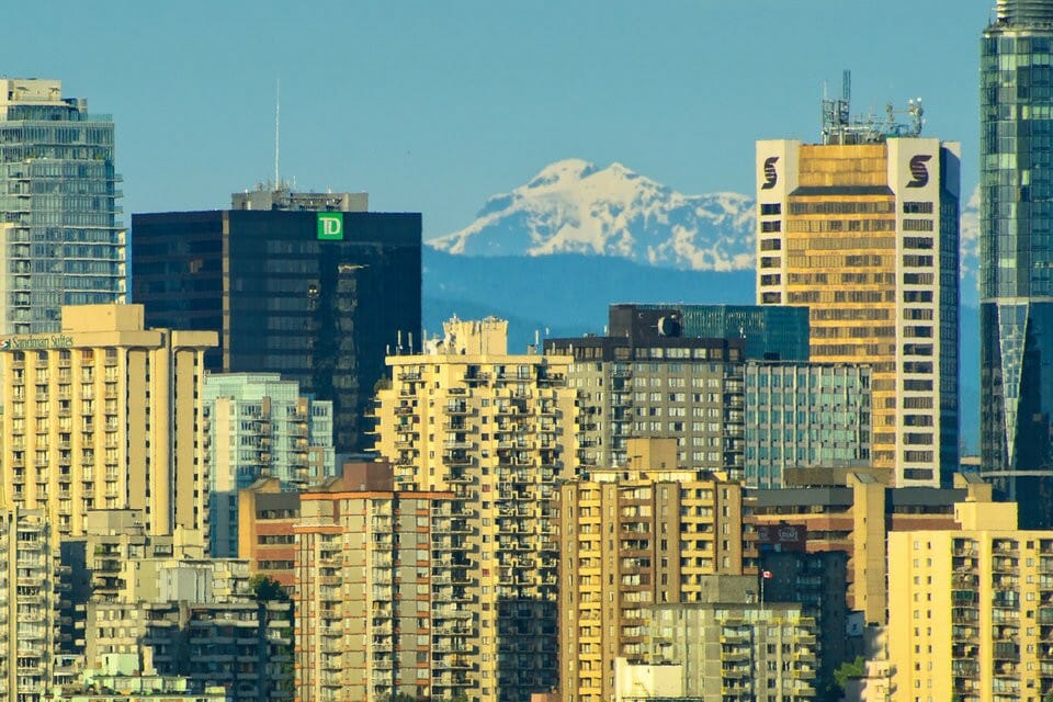 Проблема с арендой и покупкой жилья в Ванкувере. Даунтаун Ванкувера