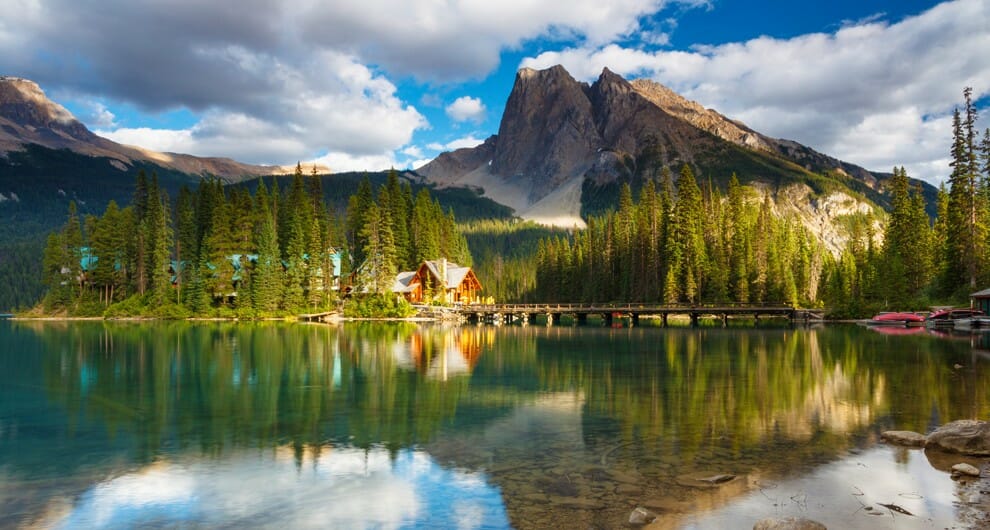 emerand lakeОзеро Эмеранд видео Британская Колумбия красиво пейзаж Канада