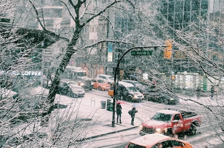 снежная буря в Ванкувере 2017