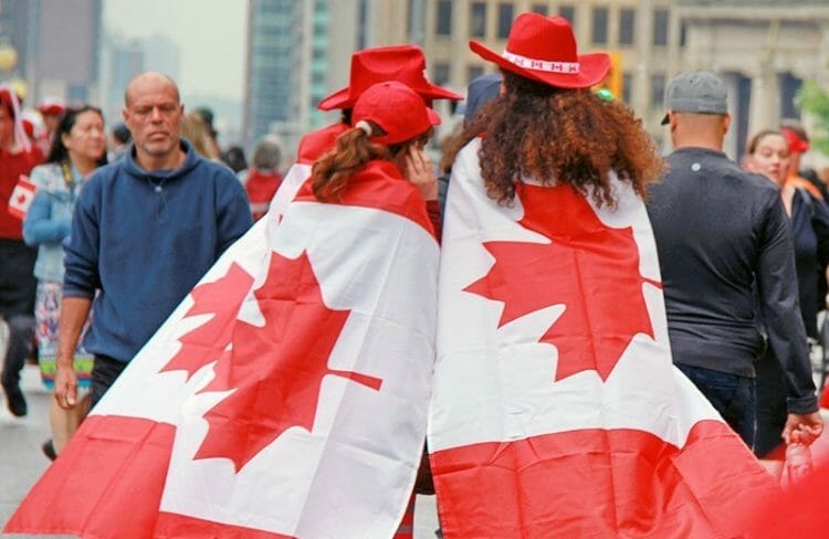 Канада меняет гимн