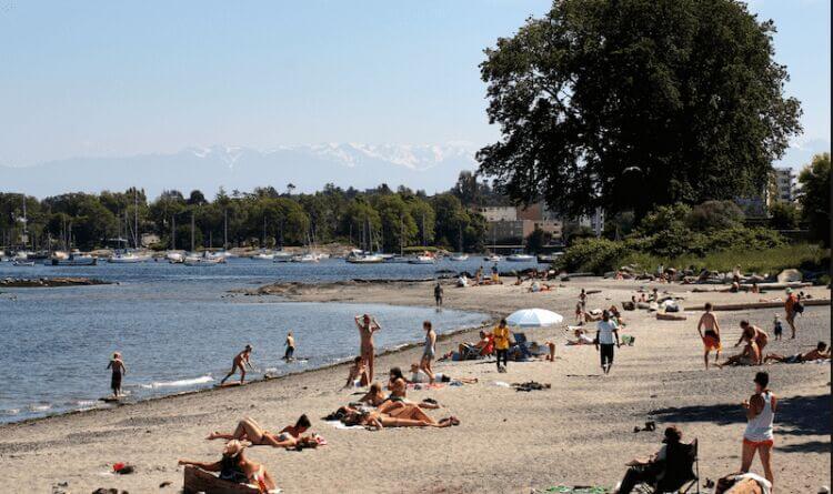 Willows Beach
