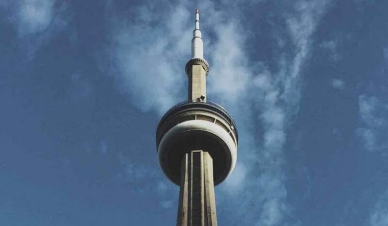 Что такое cn tower где находится. Смотреть фото Что такое cn tower где находится. Смотреть картинку Что такое cn tower где находится. Картинка про Что такое cn tower где находится. Фото Что такое cn tower где находится