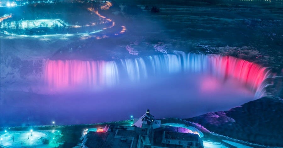 ниагарский водопад ночью