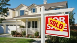 Рекордно высокое число канадцев считают что не смогут купить свой дом исследование