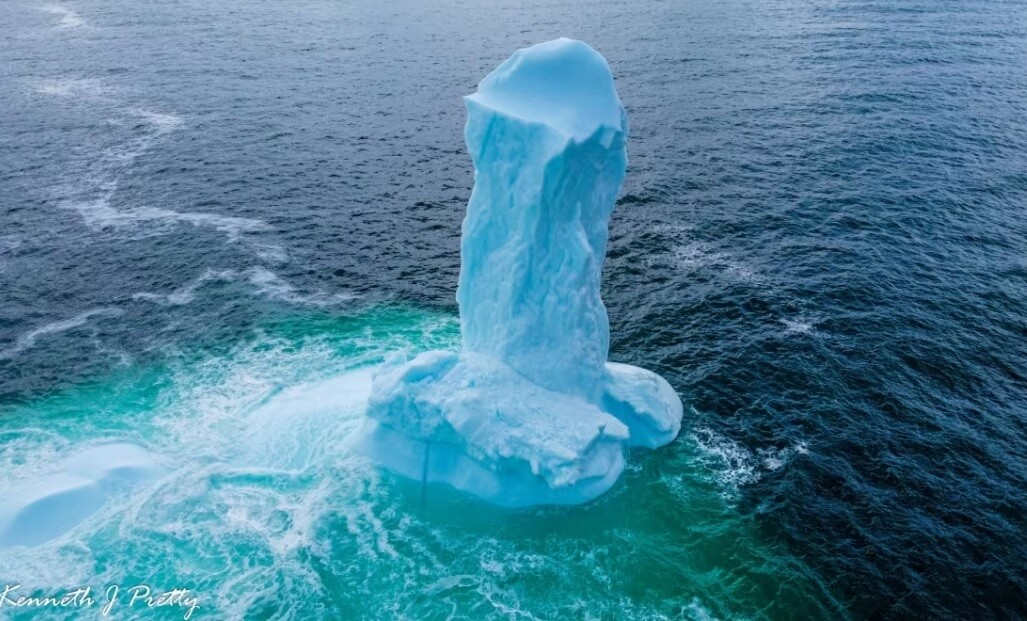 айсберг в форме члена
