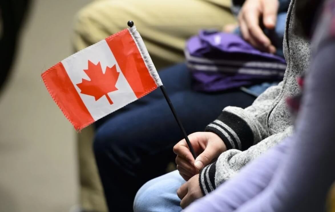 иммигранты уезжают из канады