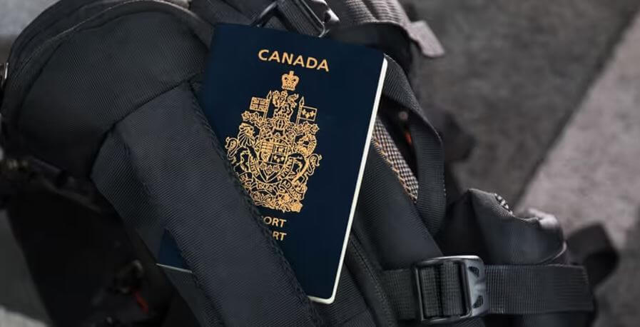 Канадский паспорт