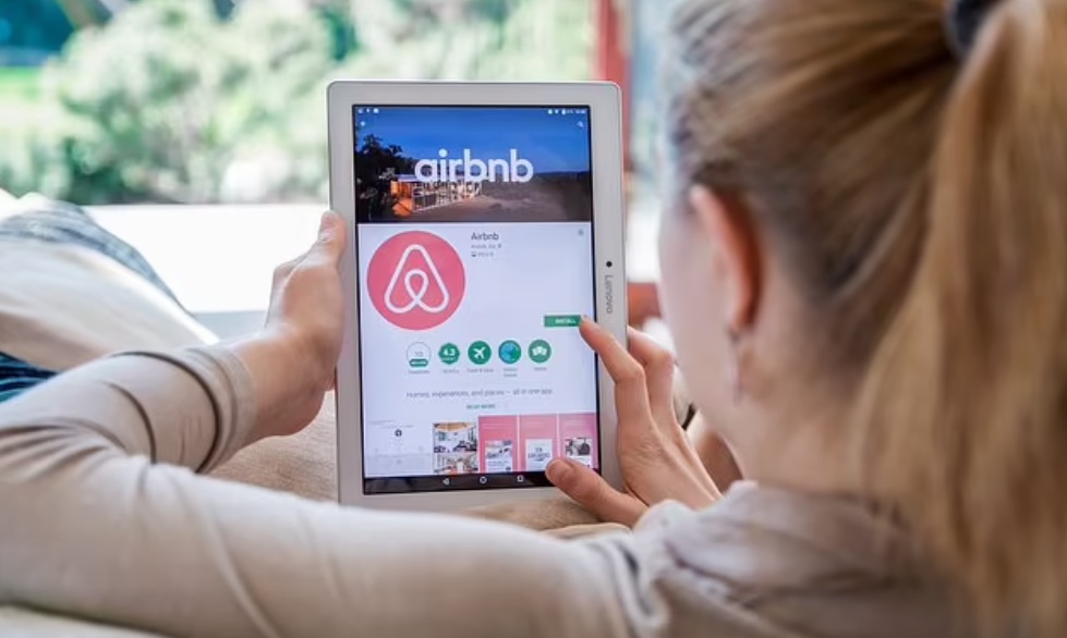 airbnb канада