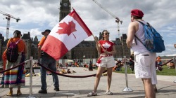 Сравнение канадского и британского правописания в официальных документах