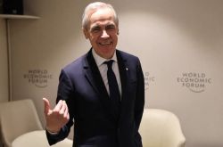 Премьер-министр Марк Карни выступает на основной сцене форума в Давосе, январь 2026