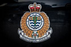 Полицейское управление Ванкувера (VPD) во время пресс-конференции по уголовному делу врача.