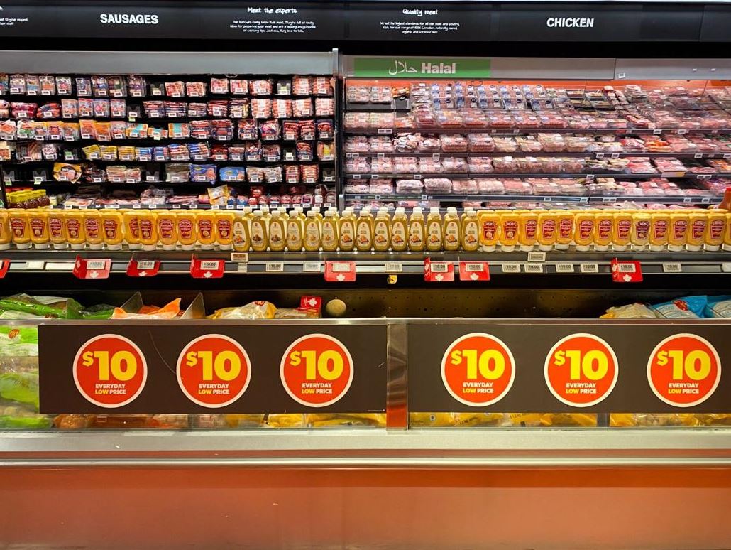 Ценники в канадском супермаркете в период инфляции 2026 года